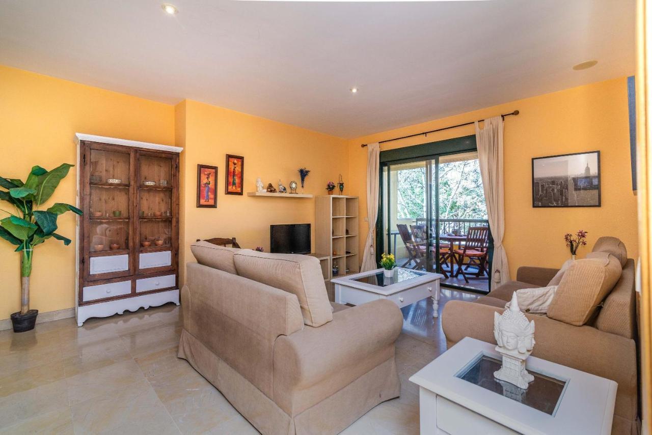 Spacious Apartment In Marbella Exteriör bild