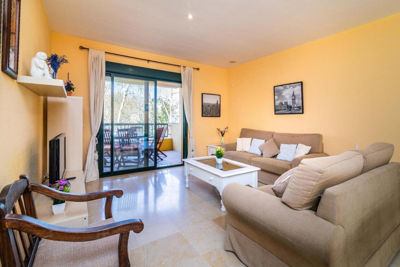 Spacious Apartment In Marbella Exteriör bild