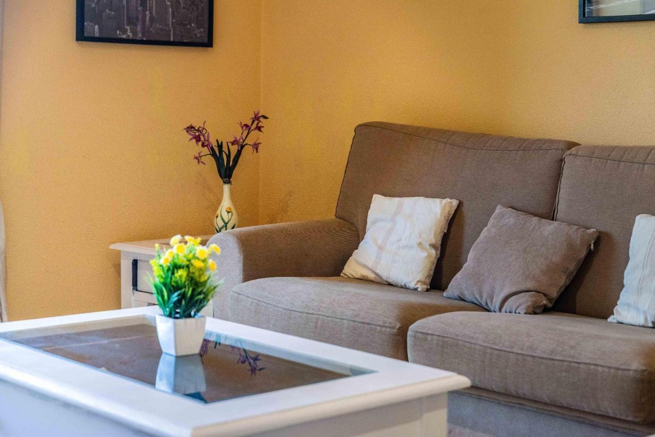 Spacious Apartment In Marbella Exteriör bild